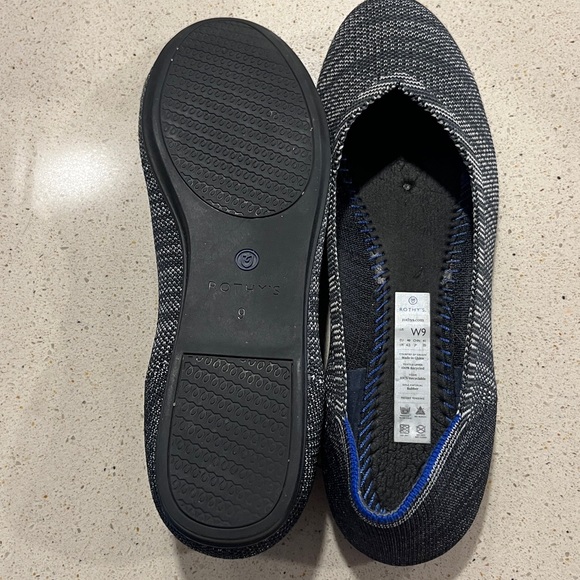 Rothy’s - Picture 3 of 3